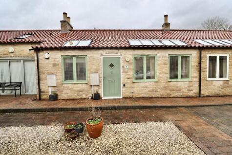 Ambrose Court, Nettleham