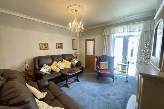 4 bed Semi-Detached for sale Image 9