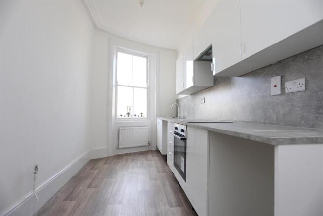 4, 76 Lansdowne Place (8).JPG