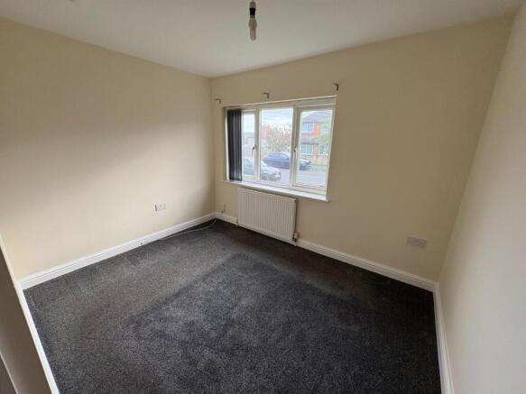 2 bed Detached Bungalow to rent Image 7