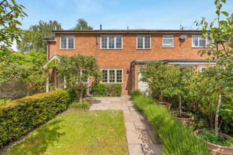 Kennet Mews, Marlborough, Wiltshire