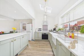 5, Farmfield Road, Colchester CO6 1AB