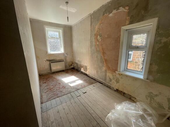 9 bed Detached for sale Image 12