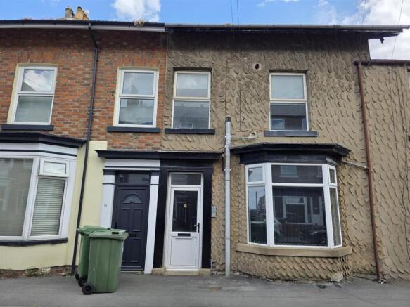 2 bed Flat to rent Image 5