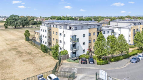 Cottons Approach, Romford, RM7