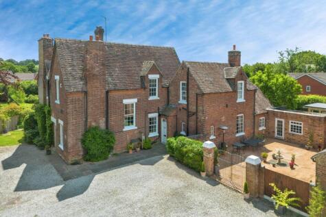 Crewe Road, Alsager, Stoke-on-Trent, Cheshire, ST7