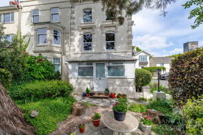 Flat 1, 4, Woodside, Plymouth PL4 8QE
