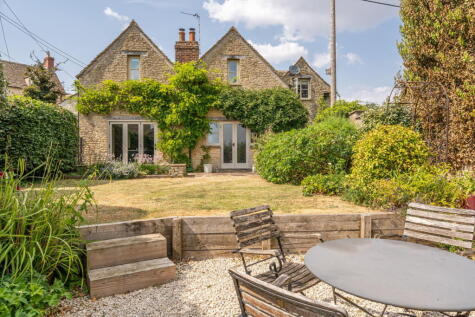 Grove Road, Sherston