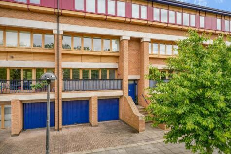 North Row, Milton Keynes, Buckinghamshire, MK9 3NS