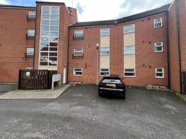 22b, Montvale Gardens, Leicester LE4 0BL
