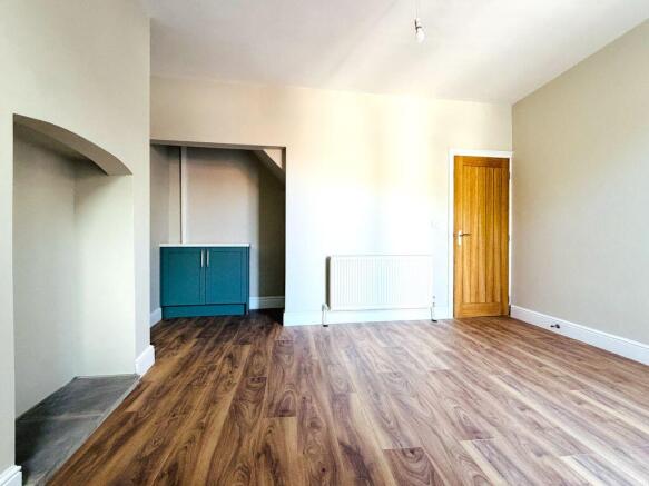 2 bed Terraced for sale Image 5
