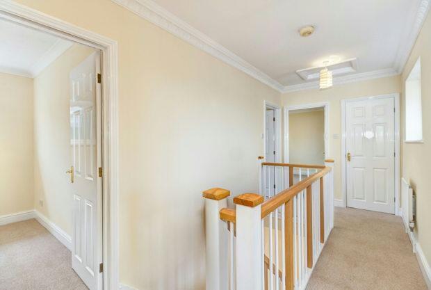 GALLERIED LANDING