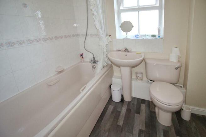 Main bathroom