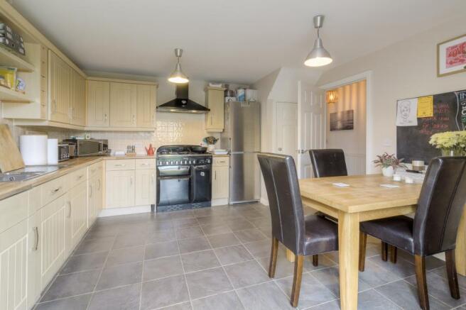 Kitchen/Breakfast