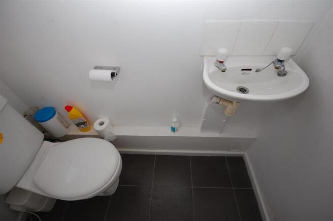 9westbourneavenueWC.JPG