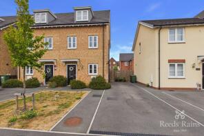 22, Lowe Lane, Castleford WF10 1FL