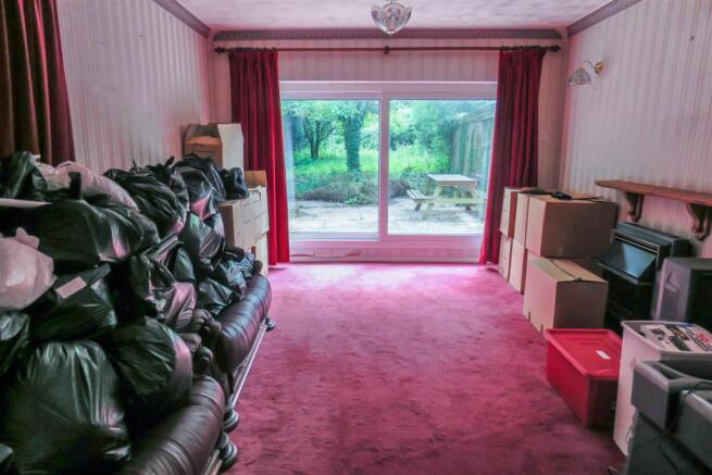 Lounge.JPG