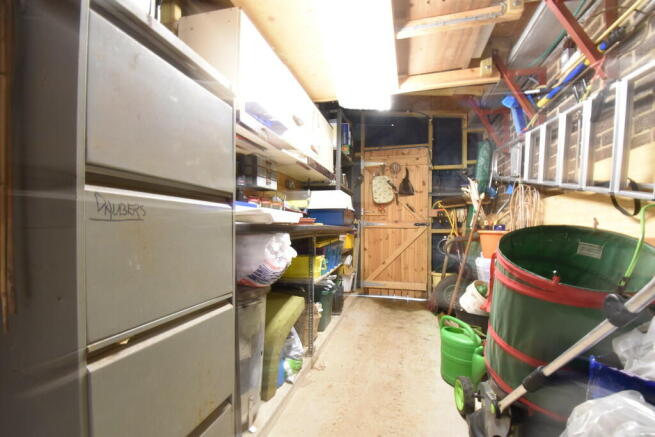 Photo 31