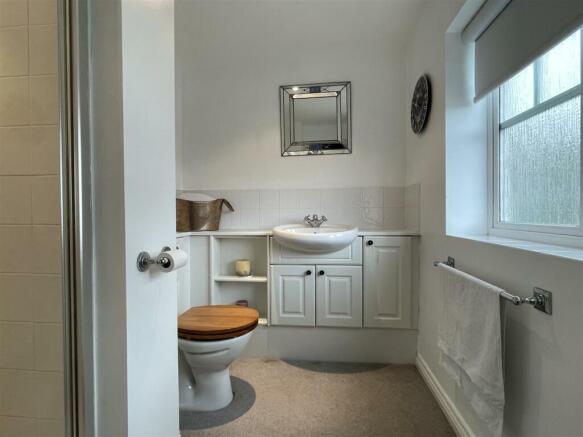 En Suite: