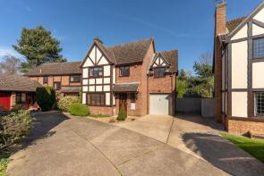 9, Padgetts Close, Huntingdon PE28 2SZ