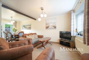 4, Barry Walk, Fletton, Peterborough PE2 8EG