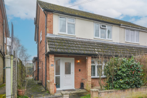 6, Meadows Close, Brentwood CM13 3RF