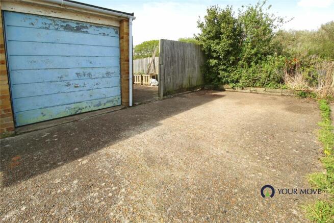 Garage & Parking