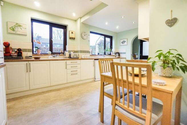 Kitchen Diner
