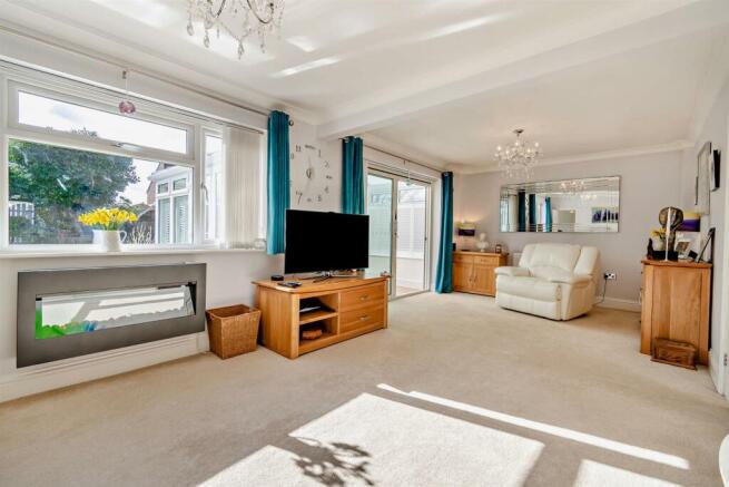 8541257-interior17-800.jpg