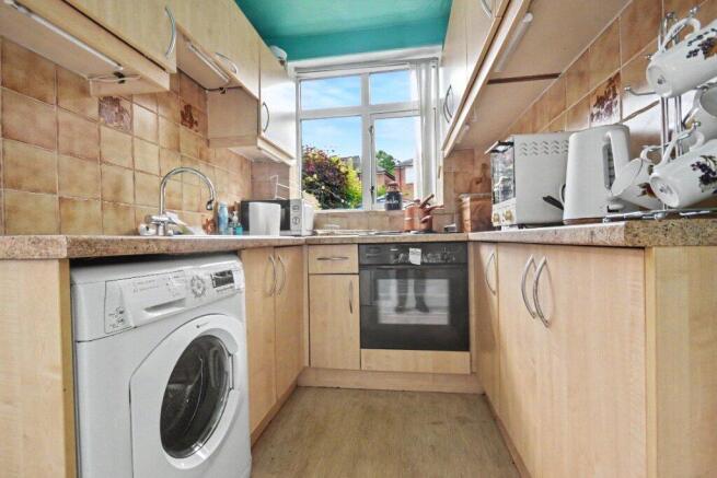 3 bed Semi-Detached for sale Image 4