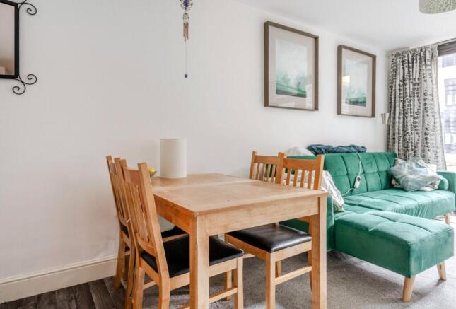 1430973-13-69bae2...