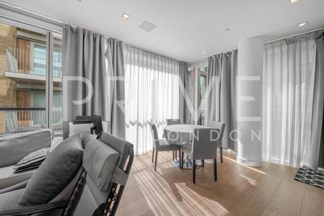 bathroom ghg (5).jpg