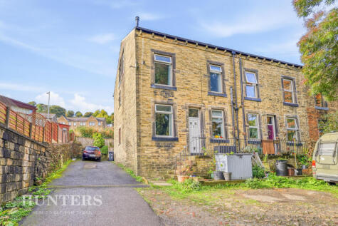 Chapel Street South, Walsden, Todmorden, OL14 7SG