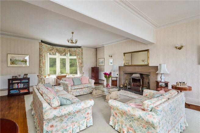 8 bed Detached for sale Image 6