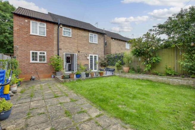 14 Stapleton Close, SL7 1TZ (LOW RES)-19