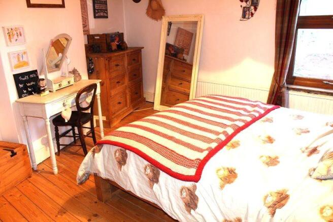 Bedroom 1 Picture 2