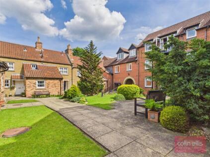 Strawberry Court, Scarborough