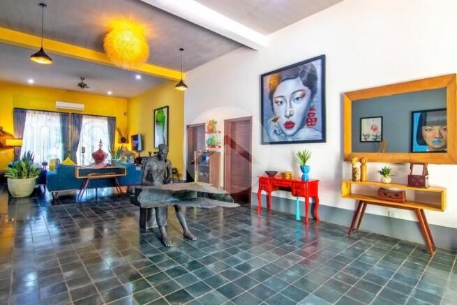 7 Bedroom Luxury Villa with Guest Apartments For Sale - Sangkat Siem Reap, Siem Reap