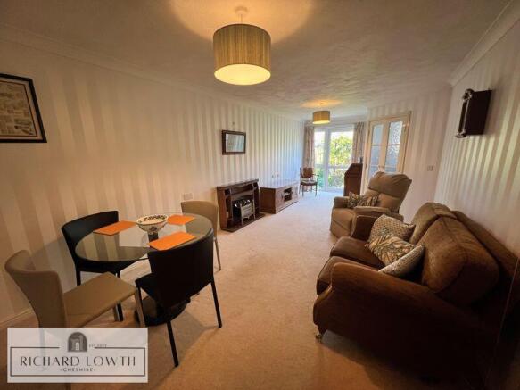 Living/Dining Room