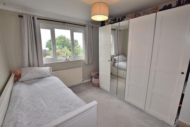 3 bed Semi-Detached for sale Image 10
