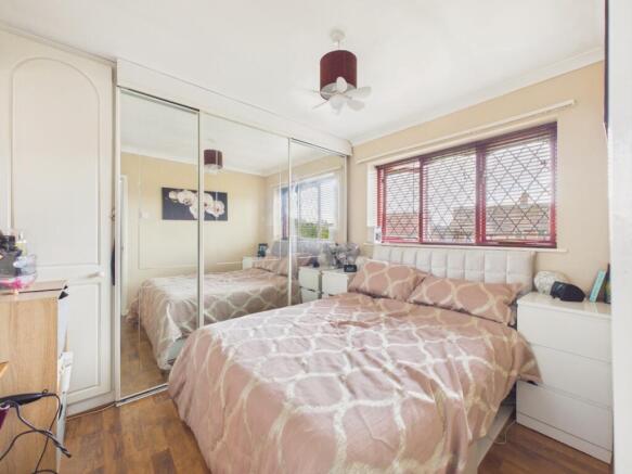 3 bed Semi-Detached for sale Image 5