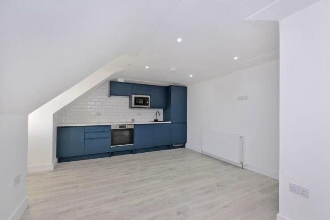 Lounge/Kitchen 2