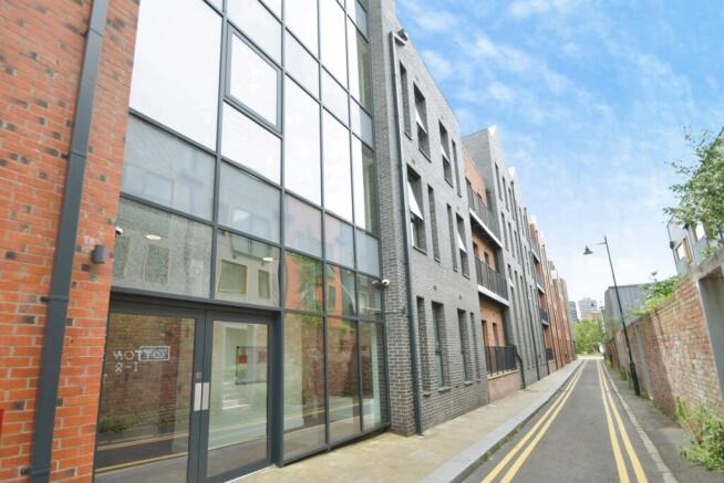 1 bed Flat for sale Image 9