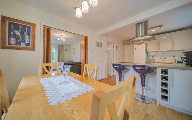 Highfield Close, Semington photo 4