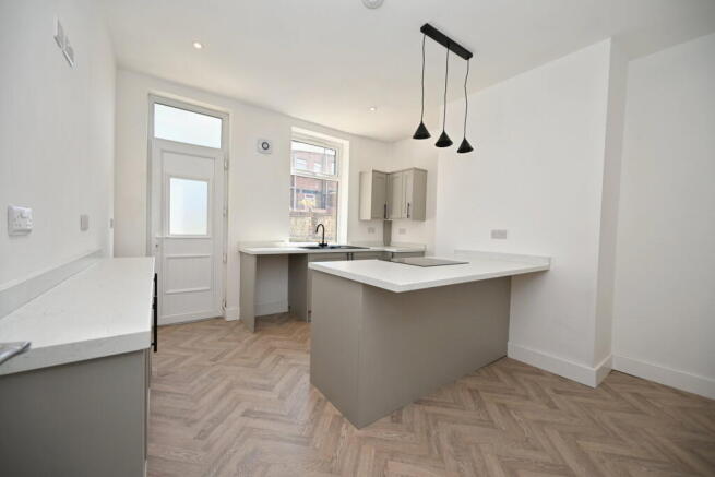 2 bed End of Terrace for sale Image 4