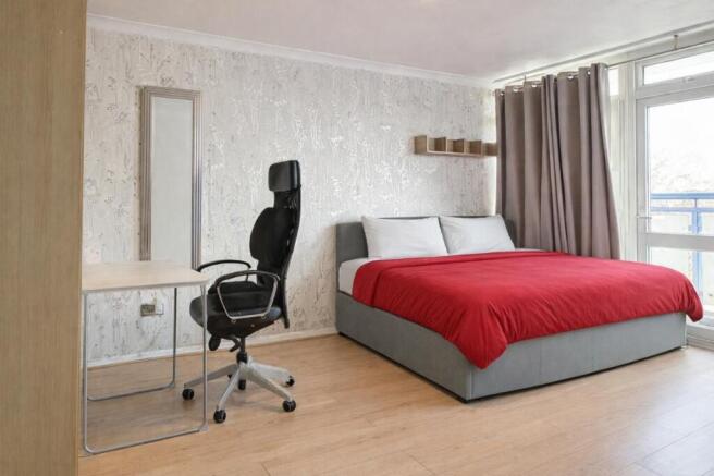 Canning Town, E16, 2 bedroom Flat For Sale by Barr