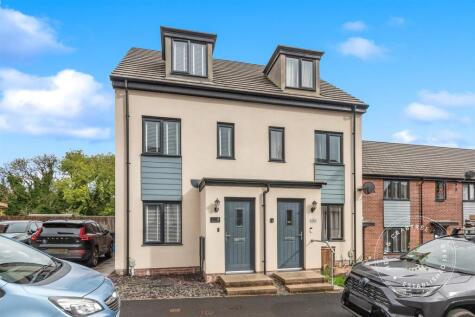 Gwern Gwynfael, Capel Llanilltern, Cardiff