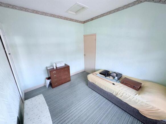 3 bed Semi-Detached for sale Image 10