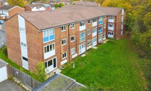 32, Kimpton Close, Hemel Hempstead HP2 7PW
