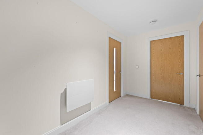 1 bed Retirement Property for sale Image 6
